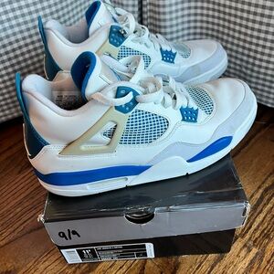Air Jordan 4 Retro White and Blue